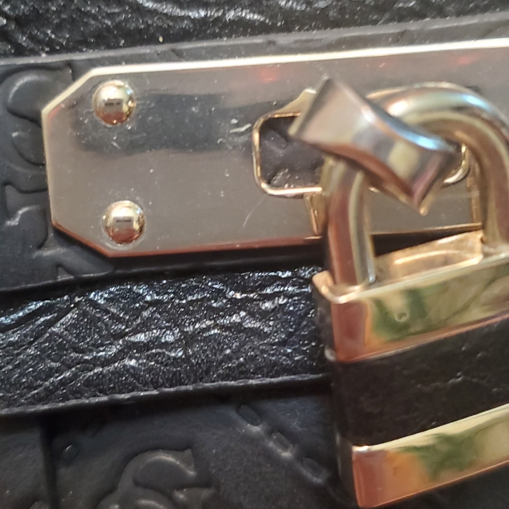 Guess Locket Button Snap Mini Crossbody - Picture 8 of 15